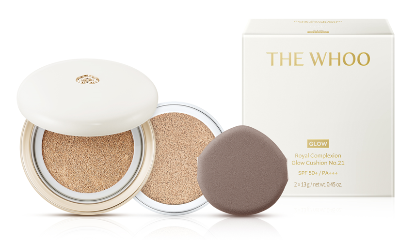 WH ROYAL COMPLEXION GLOW CUSHION#21 Y25