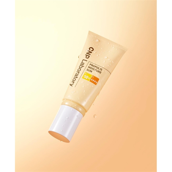 CNP PROPOLIS MOISTURE SUNSPF50+ / PA++++